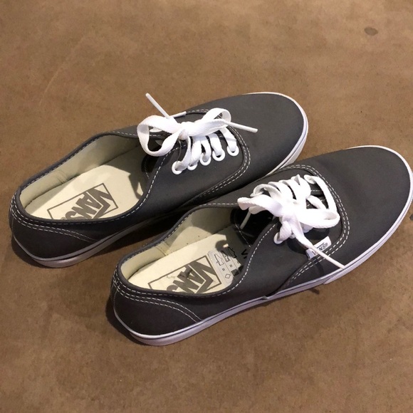 Vans Shoes - Vans shoes for man or women